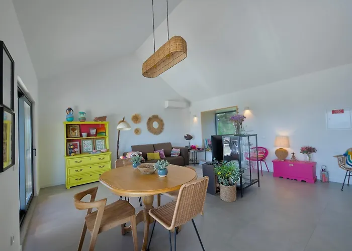 Casas Do Pinheiro Grande Ferienhaus *